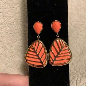 Unique Kendra Scott statement earrings